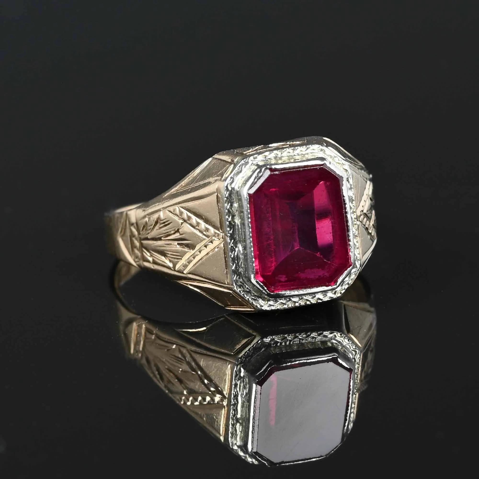 Art Deco Engraved Gold Ruby Signet Ring