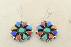 Chandelier earring with opal - circle