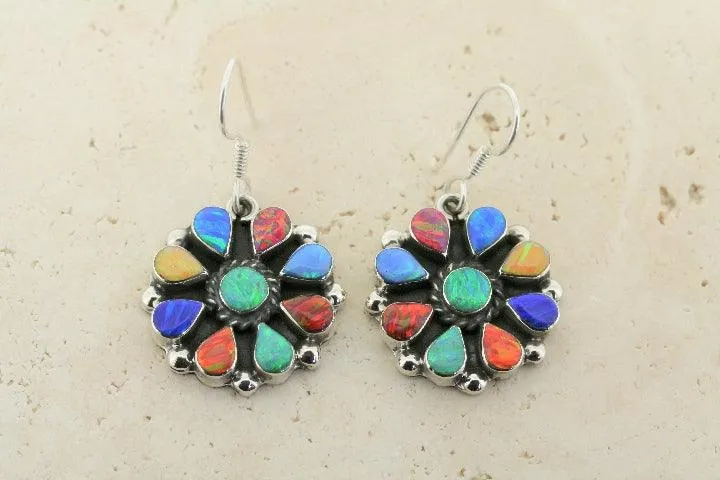 Chandelier earring with opal - circle