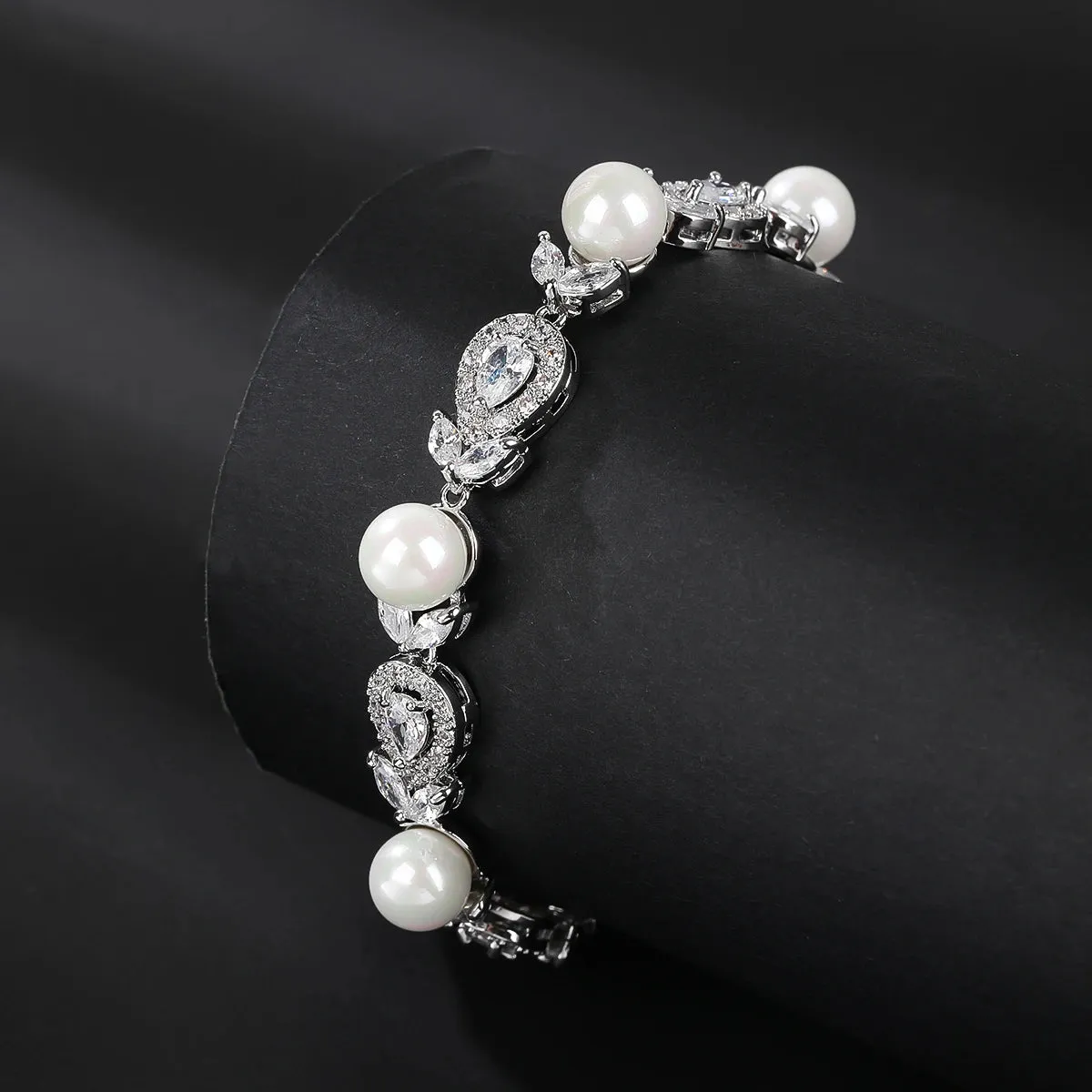 Elegant Pearl Chain Bracelets White, Gold Color Fashion Women Wedding Party Cubic Zirconia Bracelets CK10185