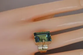 EMERALD CRYSTAL RING