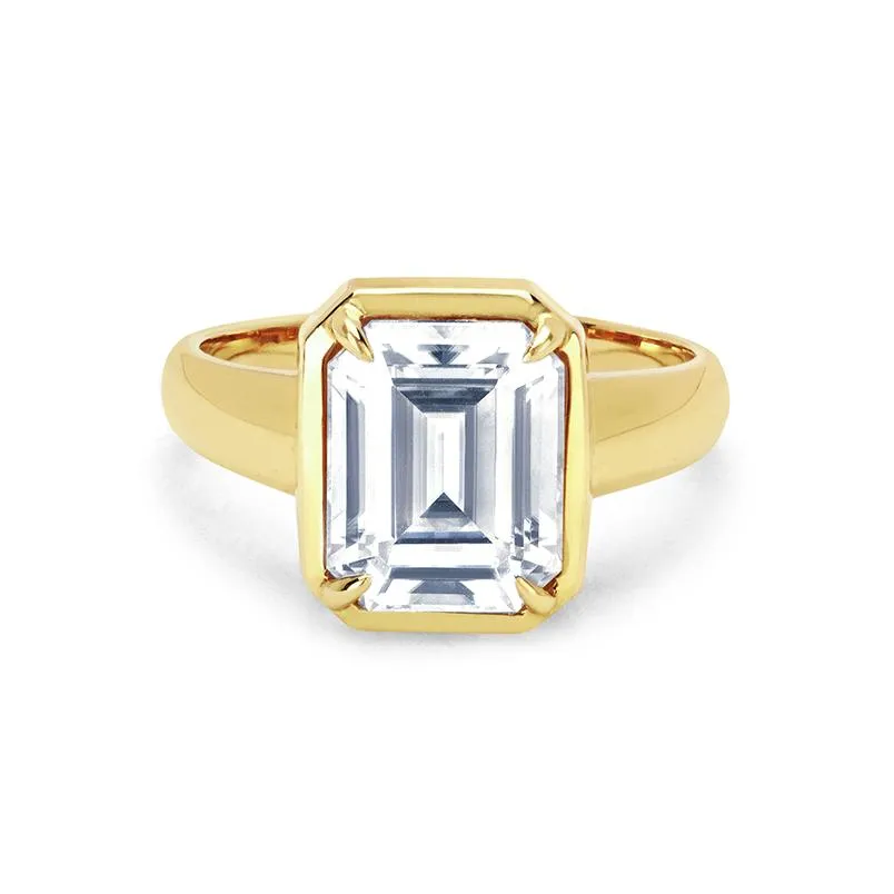 Emerald Cut Diamond Solitaire Setting with Tapered Cloud Fit Band