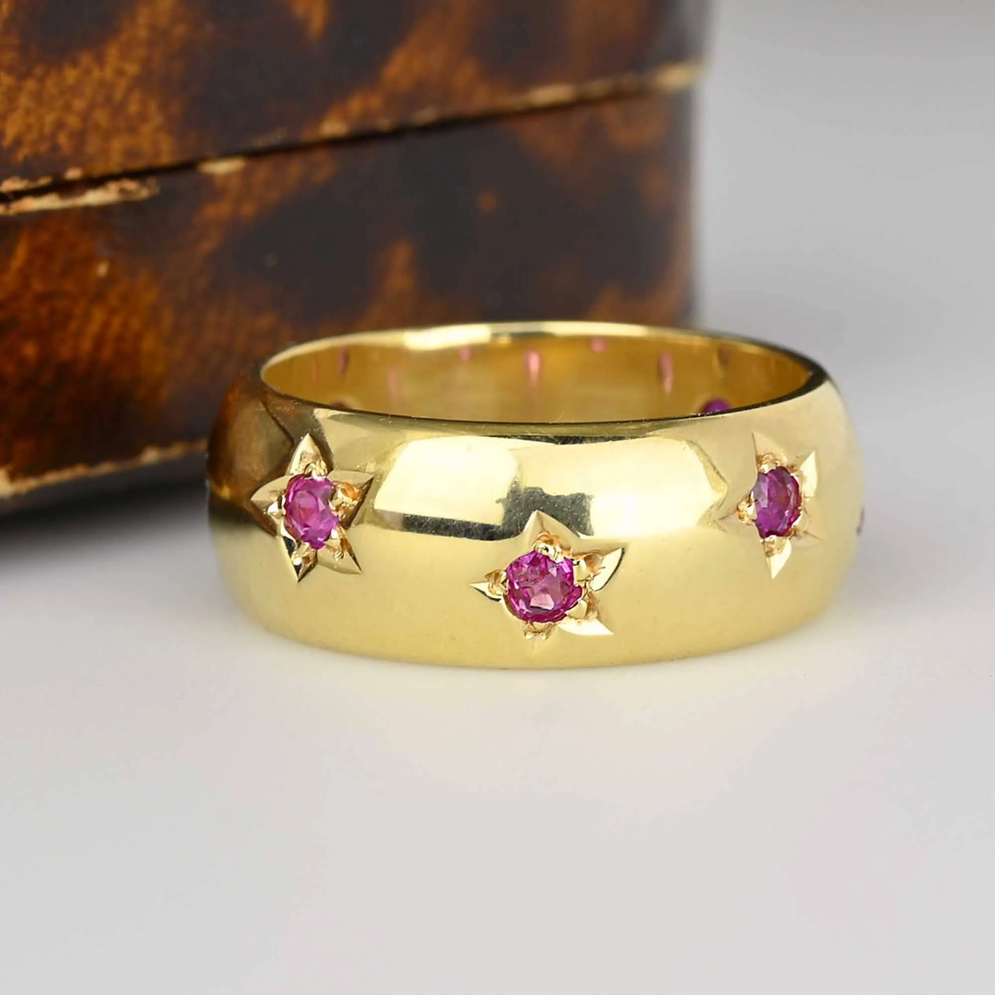 Final Payment Vintage Heavy 14K Gold Star Ruby Eternity Ring Band