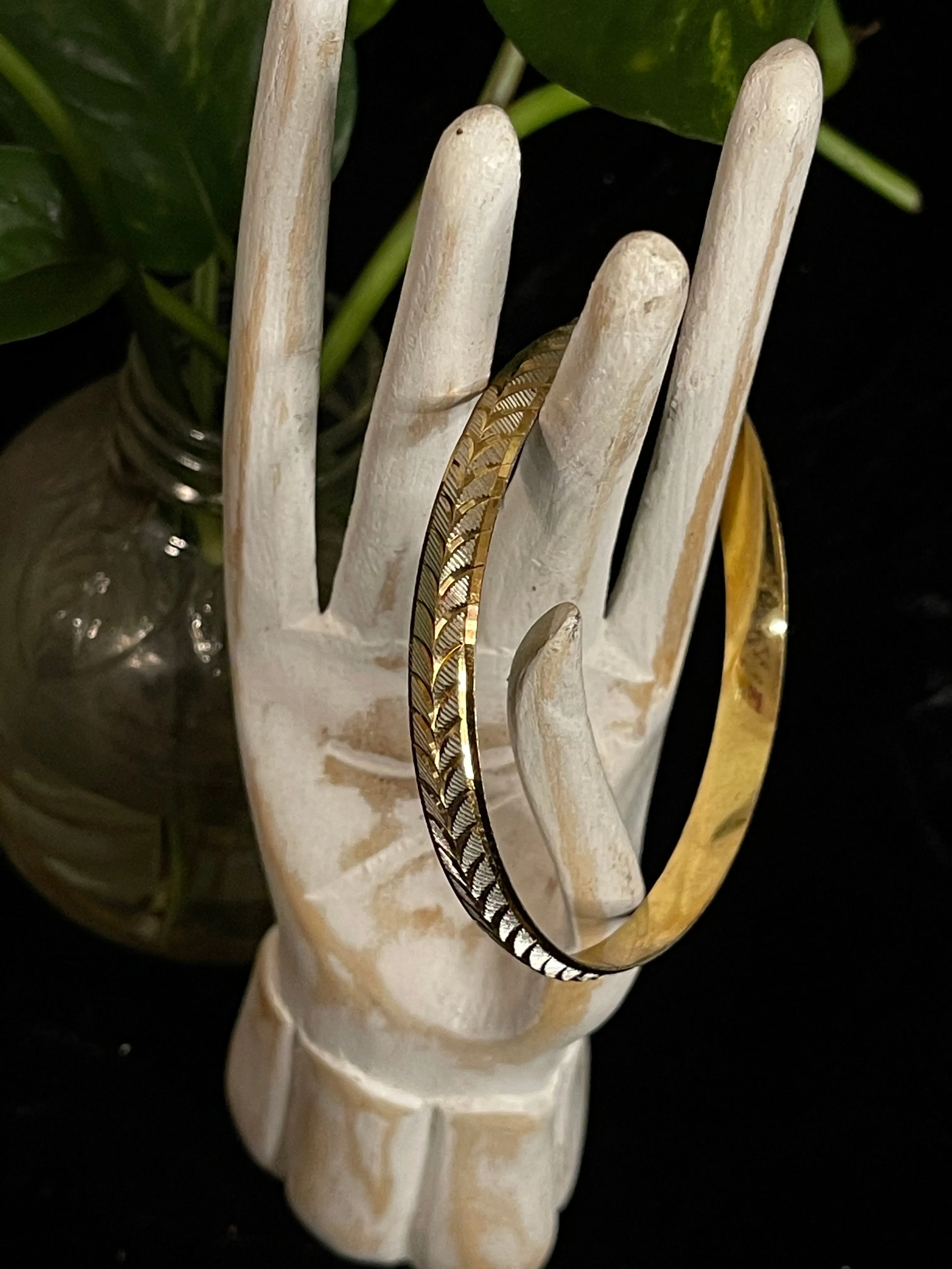 Gold Arrow Bangle