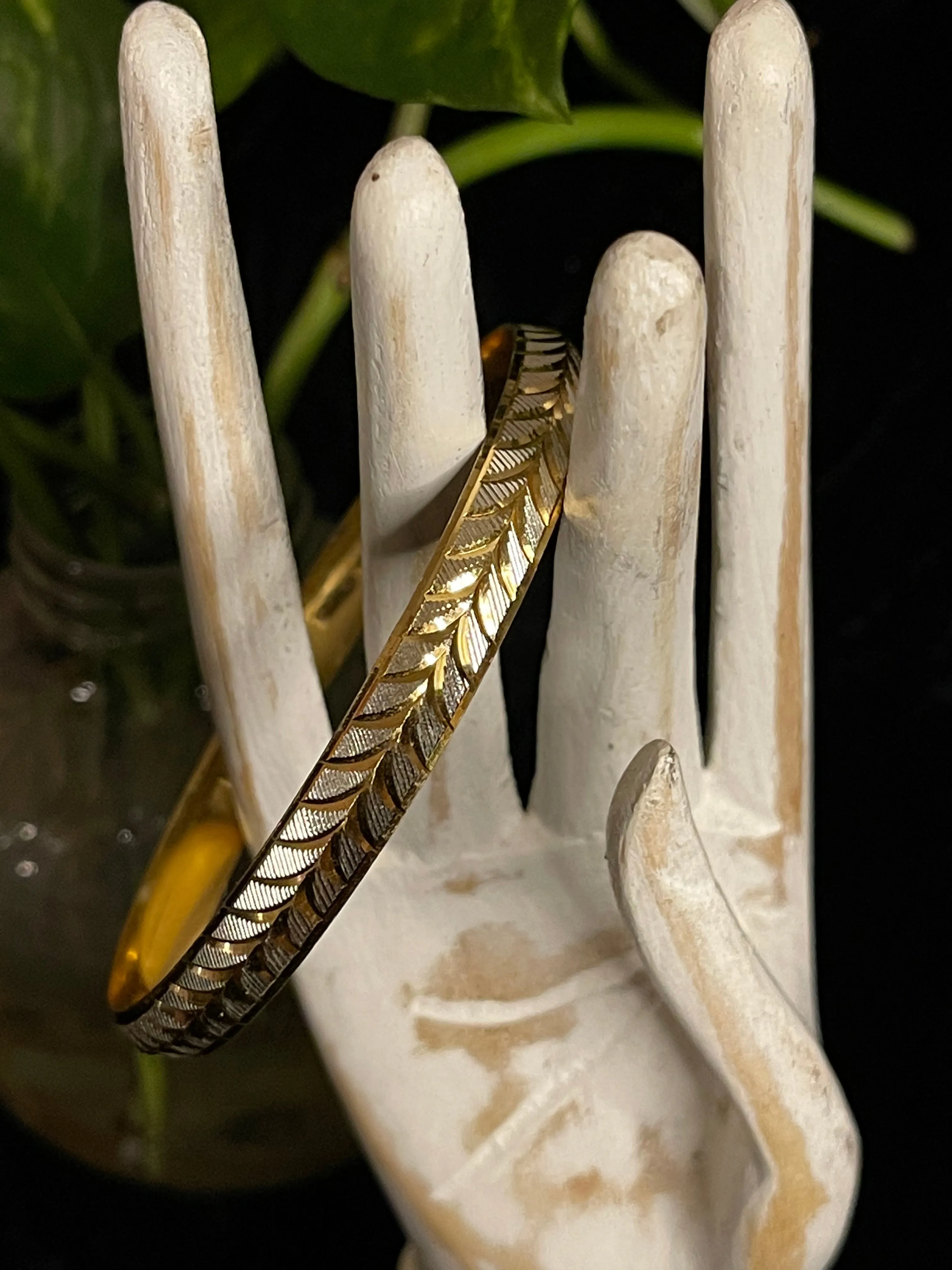 Gold Arrow Bangle