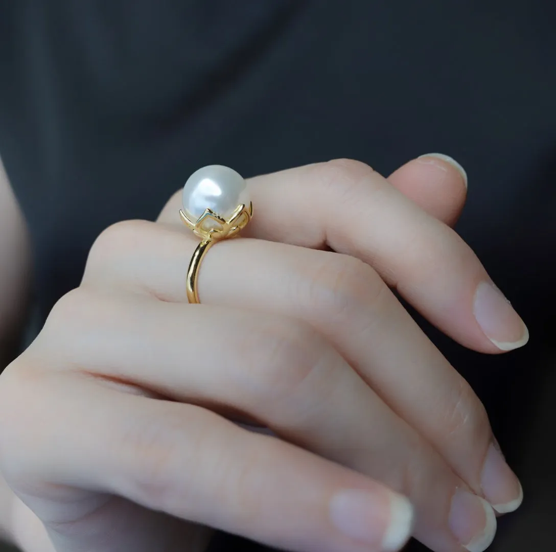 Gold Lotus Pearl Ring