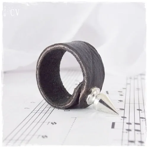 LIMITED EDITION: Spike Gothic Leather Ring