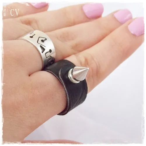 LIMITED EDITION: Spike Gothic Leather Ring