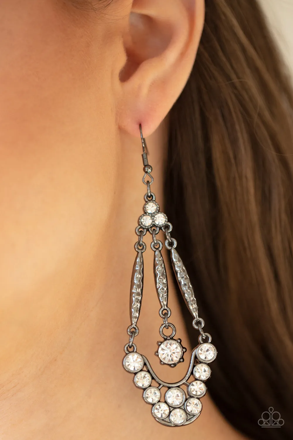 Paparazzi High-Ranking Radiance Earrings Black