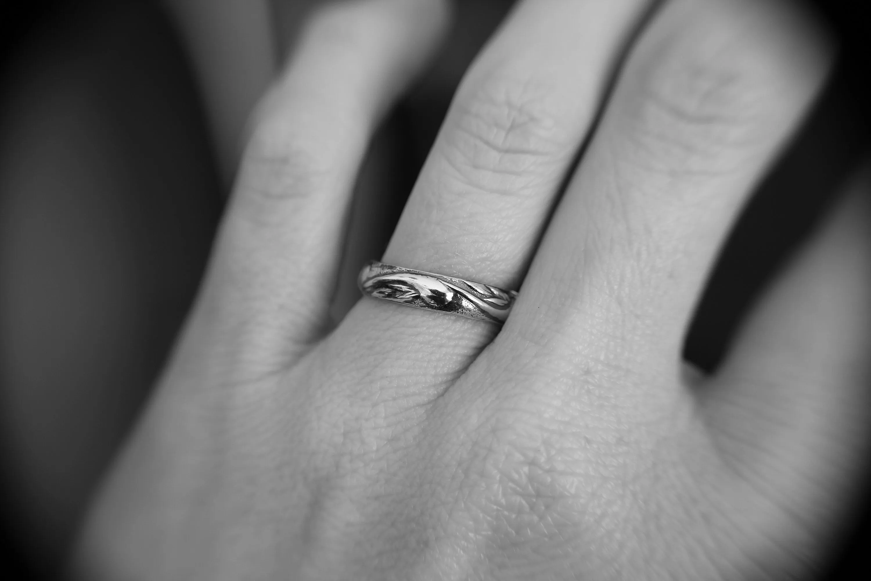 Pattern Band, Unique Band, Wide Band Ring, Antique Silver Ring, Simple Wedding Band, Pattern Jewelry, Stacking Ring, Thick Pattern Ring