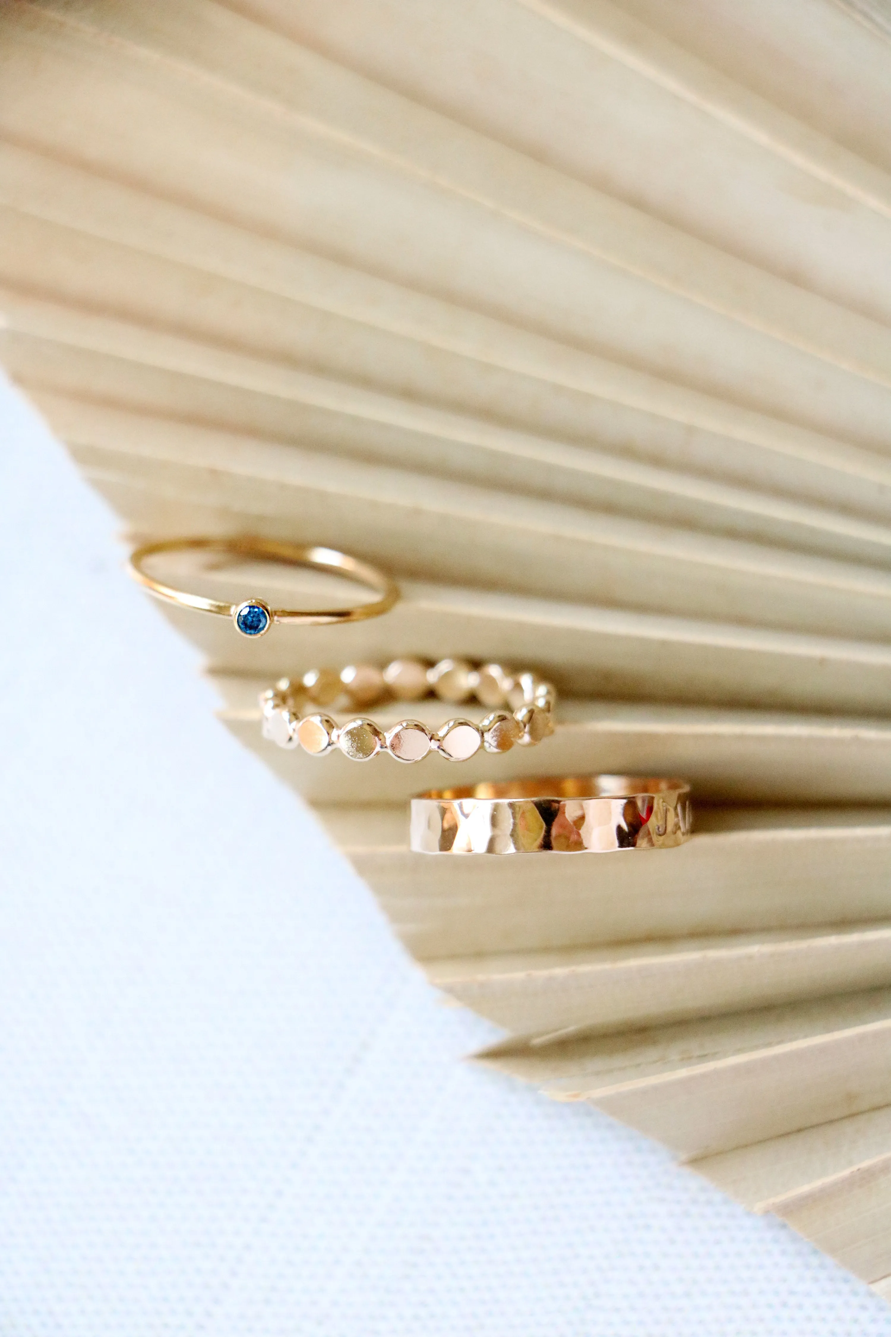 pebble ring { gold   silver }