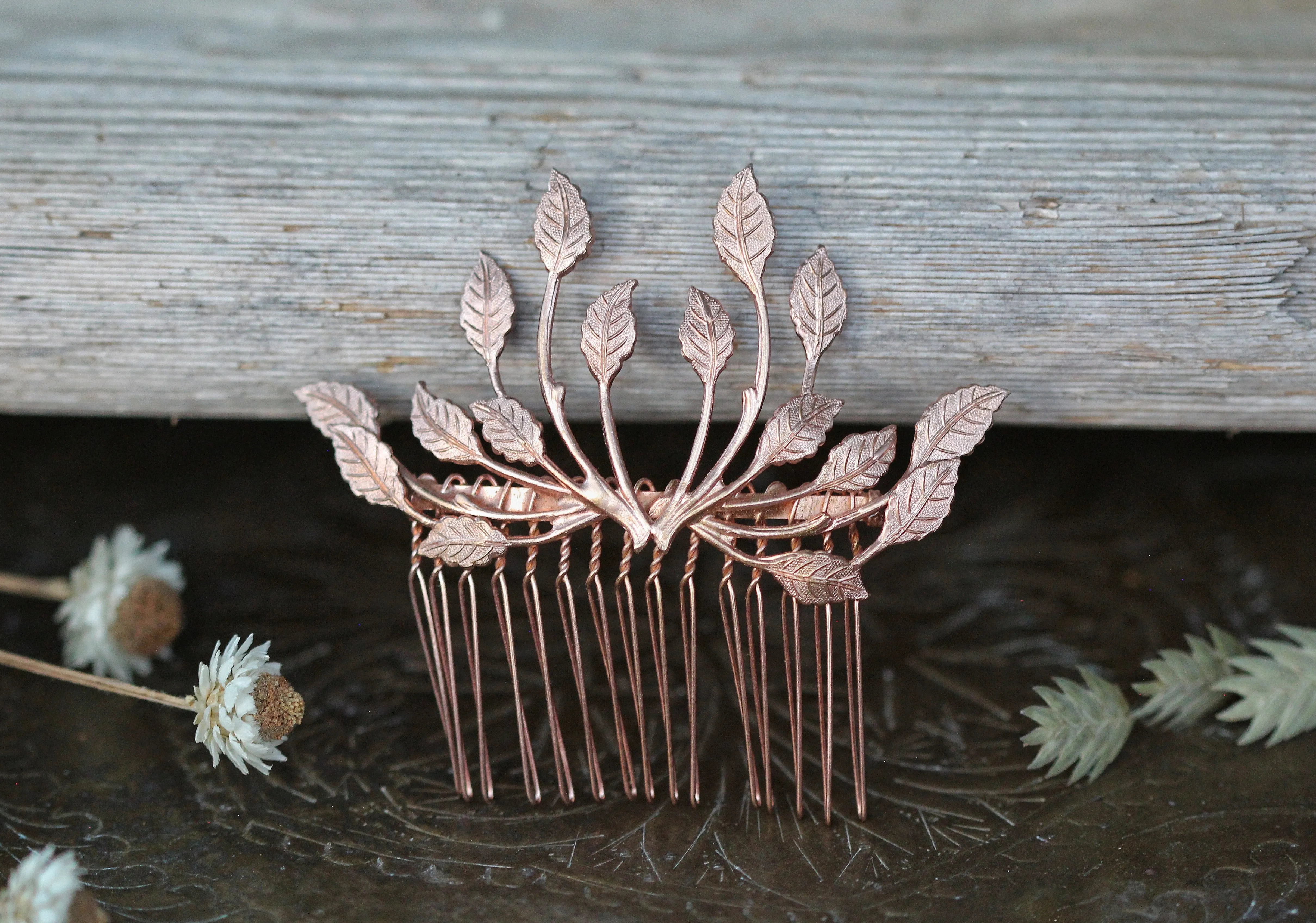 Preorder * Ivy Hair Comb