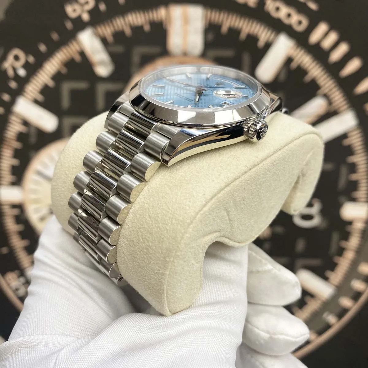 Rolex Day-Date 40mm Platinum Presidential 228206 Smooth Bezel Ice Blue Diagonal Motif Dial Pre-Owned