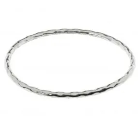 Silver hammered round wire bangle