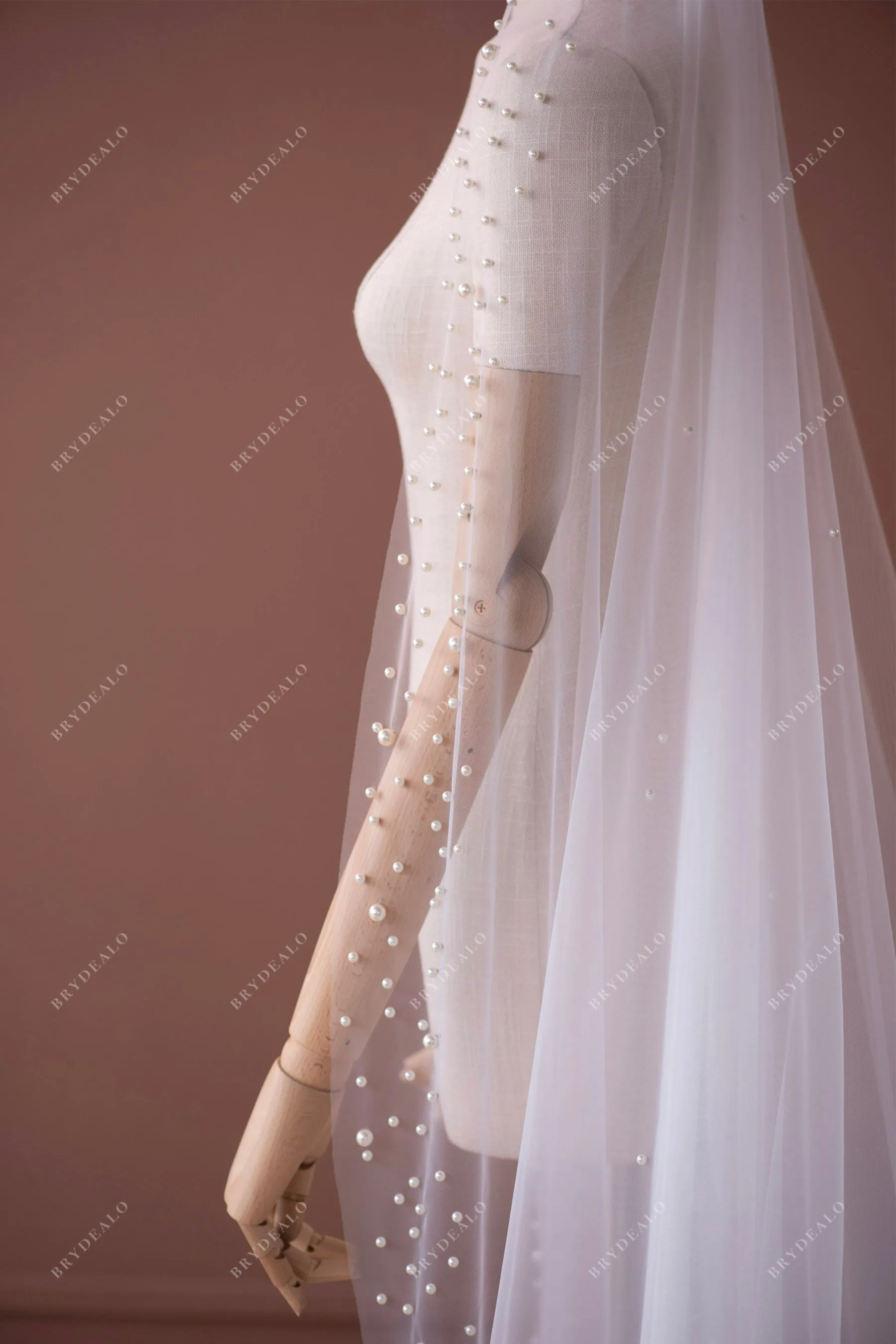 Single Tier Cathedral Pearl Wedding Veil with Comb