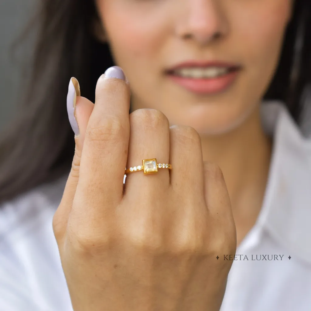 Square Minimalism - Moonstone Ring