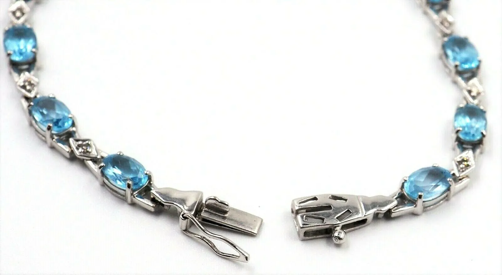 Topaz & Diamond 9ct White Gold Bracelet